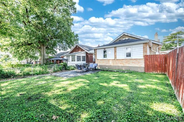 1436 Telegraph Road, St Louis, MO 63125