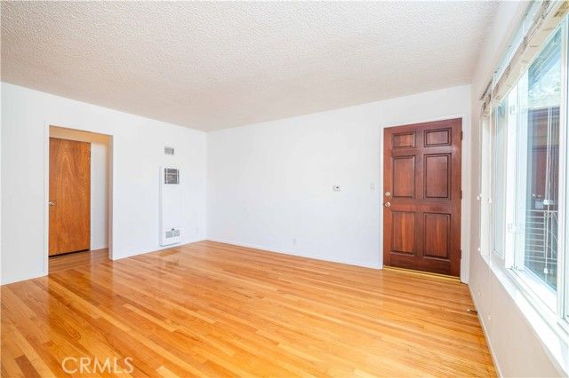 2135 E Florida 7, Long Beach, CA 90814