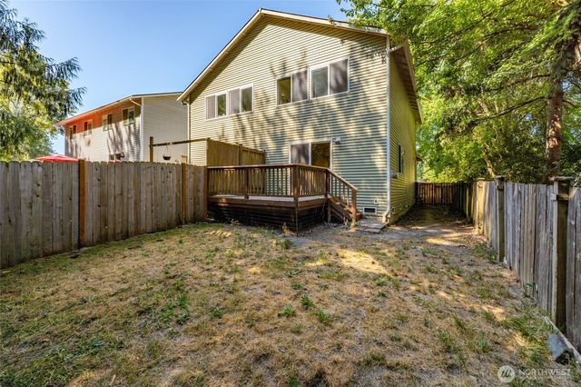 318 N 23rd Street, Mount Vernon, WA 98273