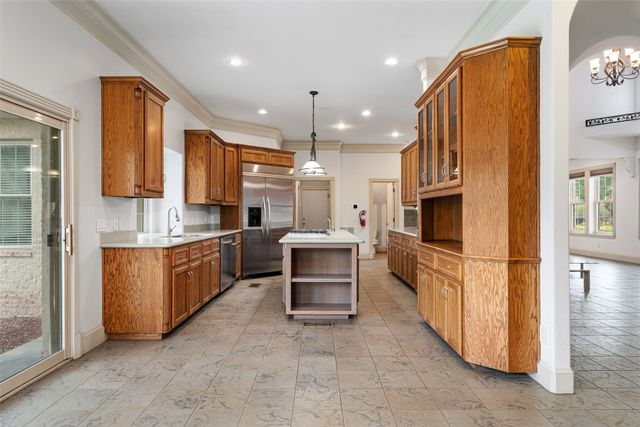 1513 Canyon Oaks Drive, Irving, TX 75061