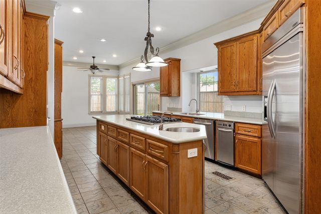 1513 Canyon Oaks Drive, Irving, TX 75061