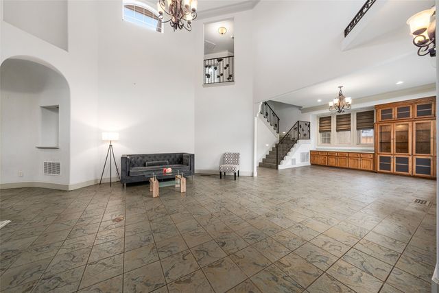 1513 Canyon Oaks Drive, Irving, TX 75061