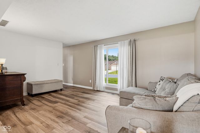 115 Morse Landing Drive, Cicero, IN 46034