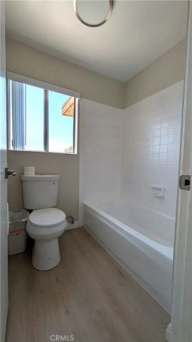 317 S Almansor 9, Alhambra, CA 91801