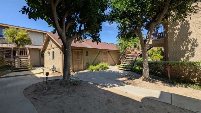 317 S Almansor 9, Alhambra, CA 91801