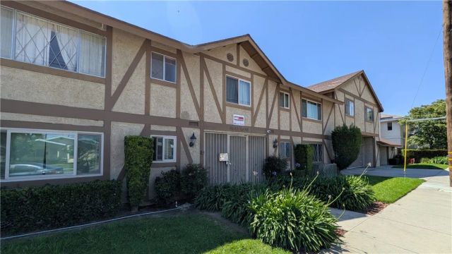 317 S Almansor 9, Alhambra, CA 91801