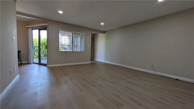 317 S Almansor 9, Alhambra, CA 91801