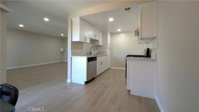 317 S Almansor 9, Alhambra, CA 91801