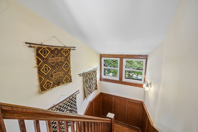 1715 Cedar Ln, Nashville, TN 37212