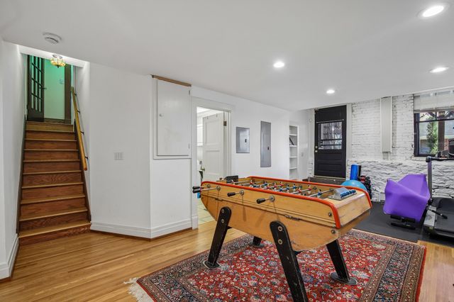 1715 Cedar Ln, Nashville, TN 37212