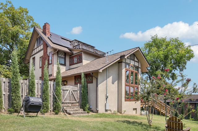 1715 Cedar Ln, Nashville, TN 37212