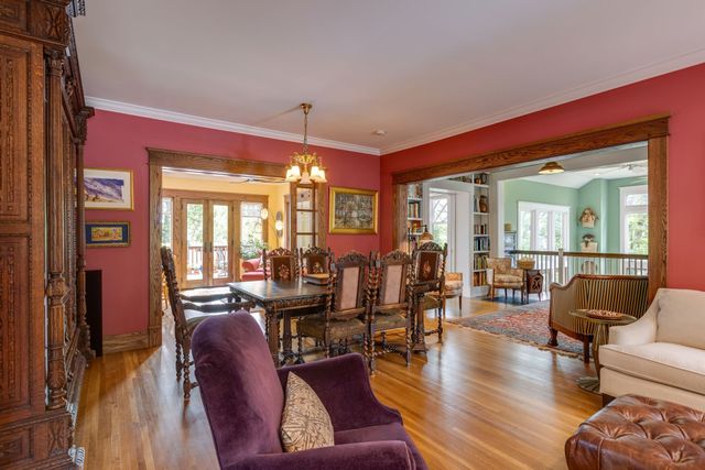 1715 Cedar Ln, Nashville, TN 37212