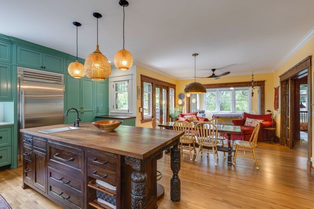 1715 Cedar Ln, Nashville, TN 37212