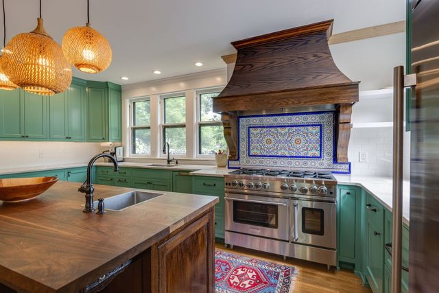 1715 Cedar Ln, Nashville, TN 37212