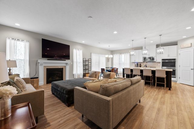 9261 Pickens Drive, Blacklick, OH 43004