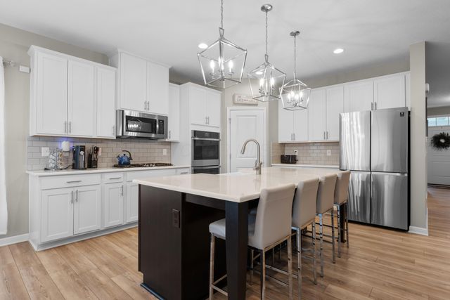 9261 Pickens Drive, Blacklick, OH 43004