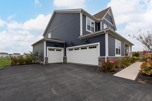 9261 Pickens Drive, Blacklick, OH 43004