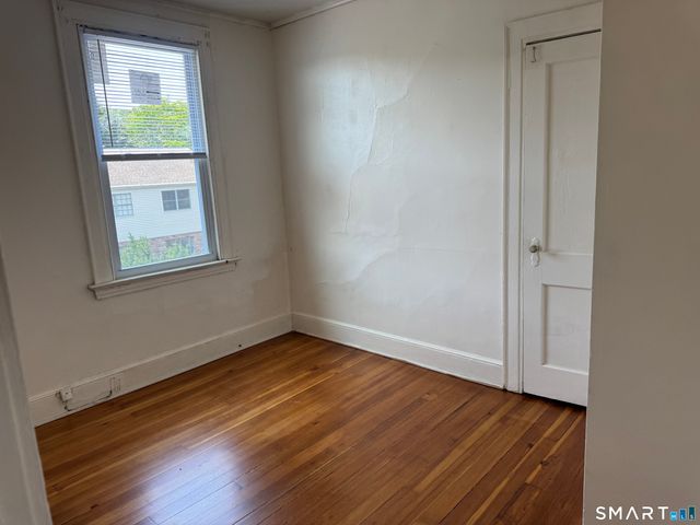 31 Lucy Street 3, Woodbridge, CT 06525