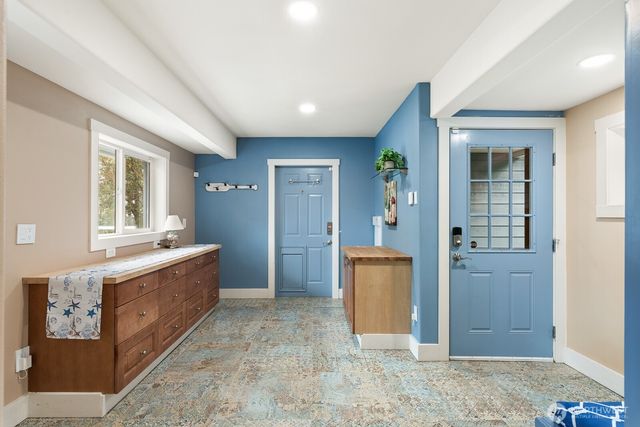 1107 Puesta Del Sol, Camano Island, WA 98282
