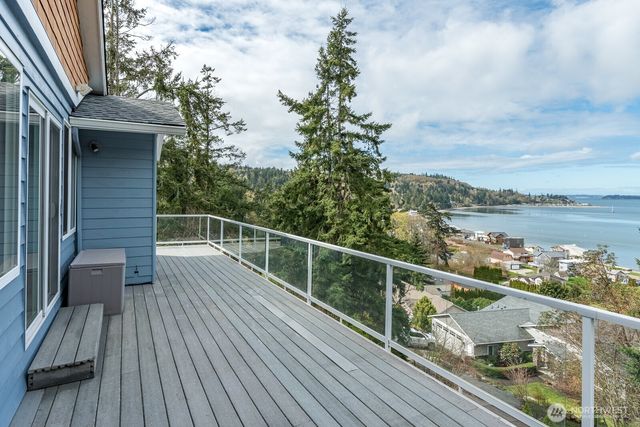 1107 Puesta Del Sol, Camano Island, WA 98282