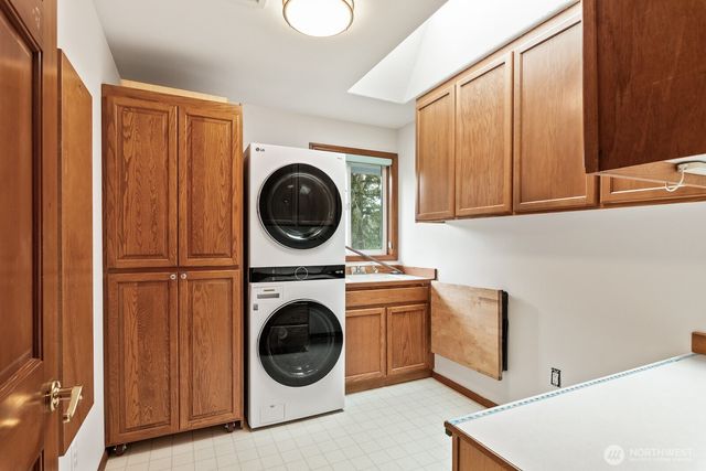 1107 Puesta Del Sol, Camano Island, WA 98282
