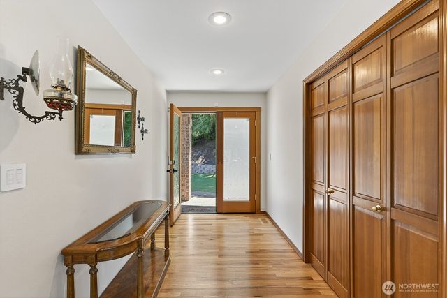 1107 Puesta Del Sol, Camano Island, WA 98282
