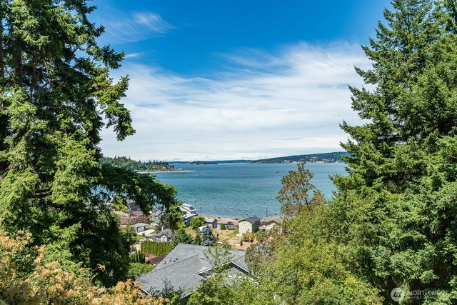 1107 Puesta Del Sol, Camano Island, WA 98282