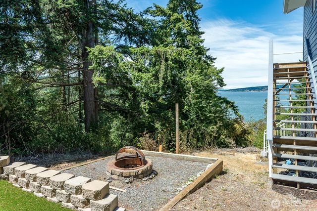 1107 Puesta Del Sol, Camano Island, WA 98282