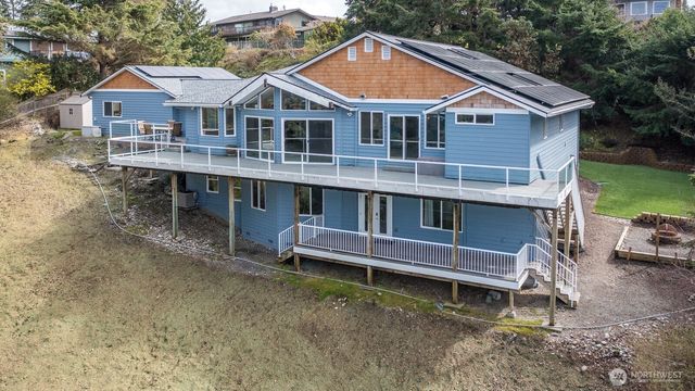 1107 Puesta Del Sol, Camano Island, WA 98282