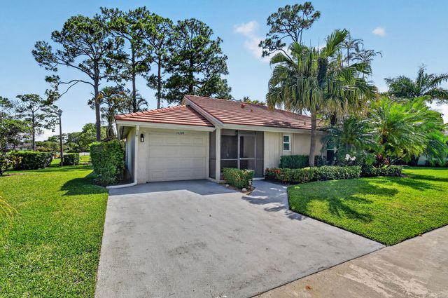 13289 Touchstone Place, Palm Beach Gardens, FL 33418