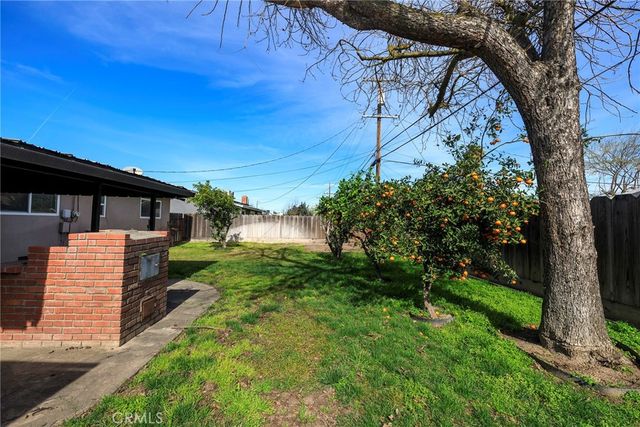 2246 First Street, Atwater, CA 95301