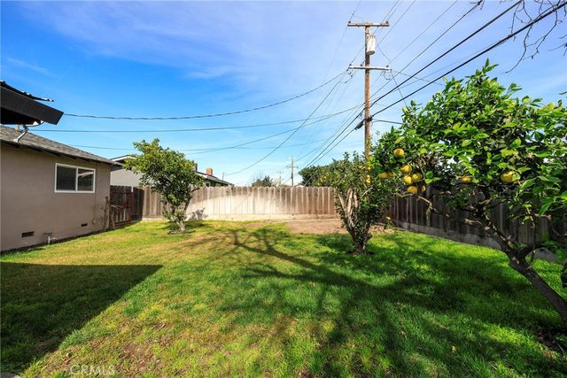 2246 First Street, Atwater, CA 95301