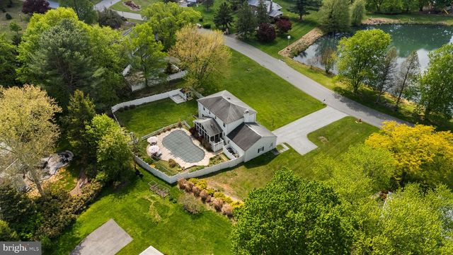 5008 LAKE CIR W, Columbia, MD 21044