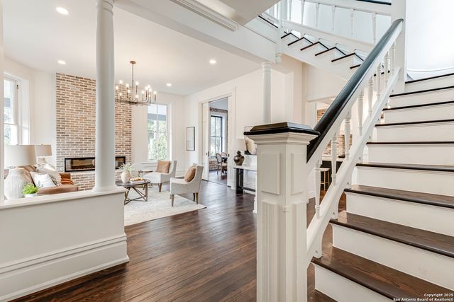 1231 S Alamo, San Antonio, TX 78210