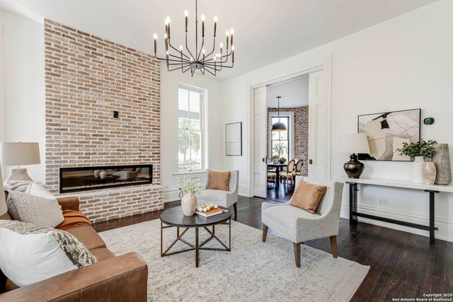 1231 S Alamo, San Antonio, TX 78210