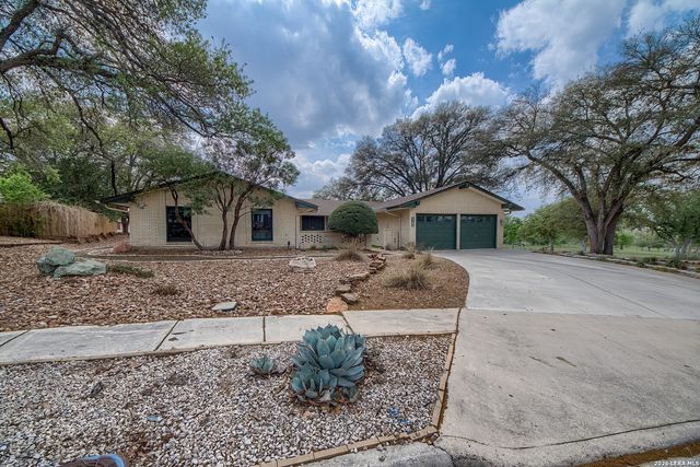 4102 Smokey Bend Way, San Antonio, TX 78217