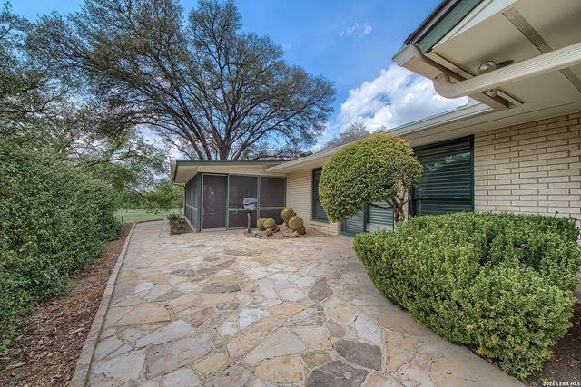 4102 Smokey Bend Way, San Antonio, TX 78217