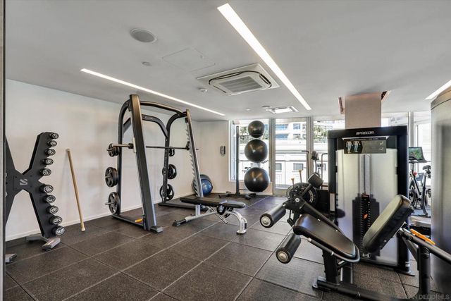 888 W E St 502, San Diego, CA 92101