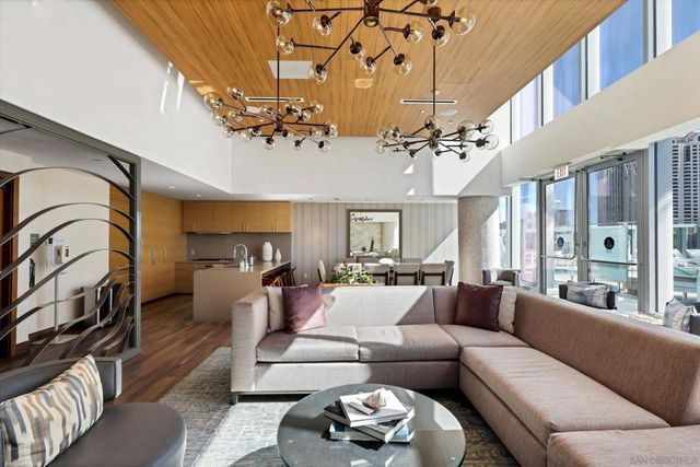 888 W E St 502, San Diego, CA 92101