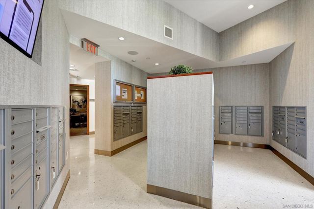 888 W E St 502, San Diego, CA 92101