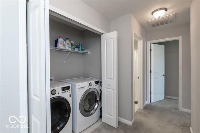 9603 Prairie Smoke Drive, Noblesville, IN 46060