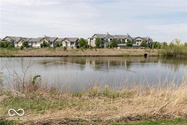 9603 Prairie Smoke Drive, Noblesville, IN 46060