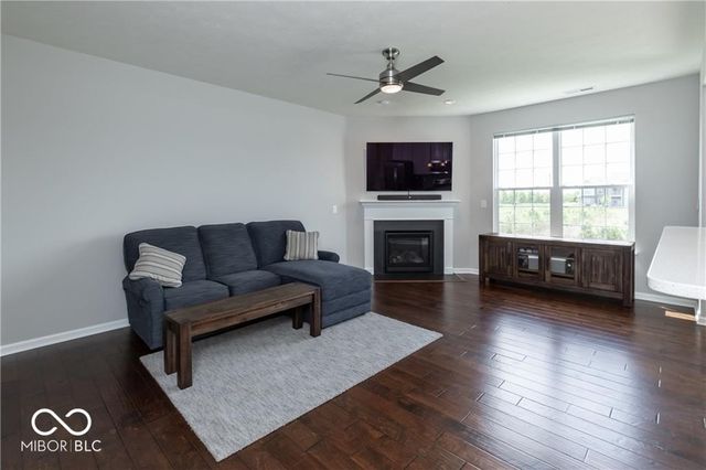 9603 Prairie Smoke Drive, Noblesville, IN 46060