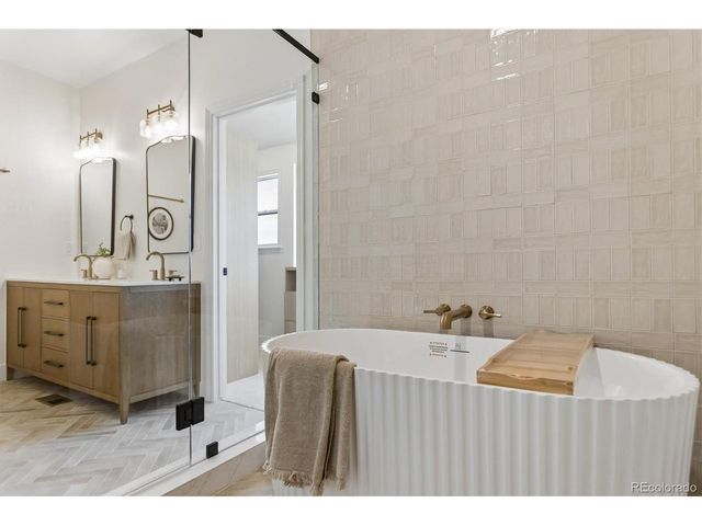5325 Pinehurst Dr, Boulder, CO 80301