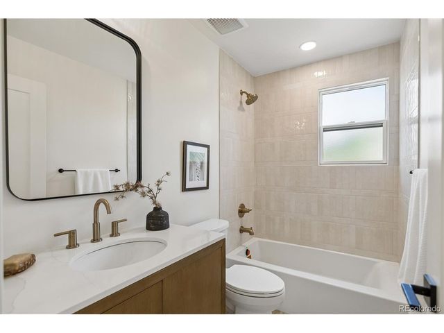 5325 Pinehurst Dr, Boulder, CO 80301