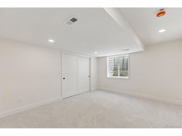 5325 Pinehurst Dr, Boulder, CO 80301