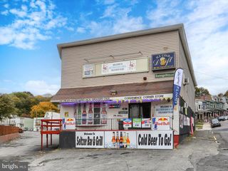 661 N CENTRE ST, Pottsville, PA 17901