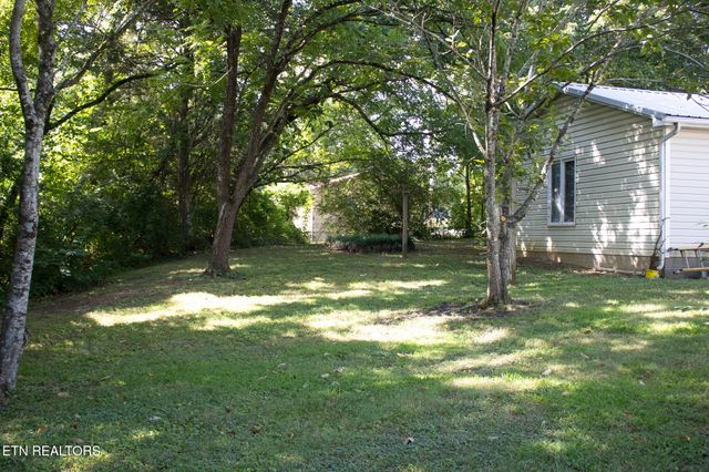 820 Wells Rd, Maryville, TN 37801