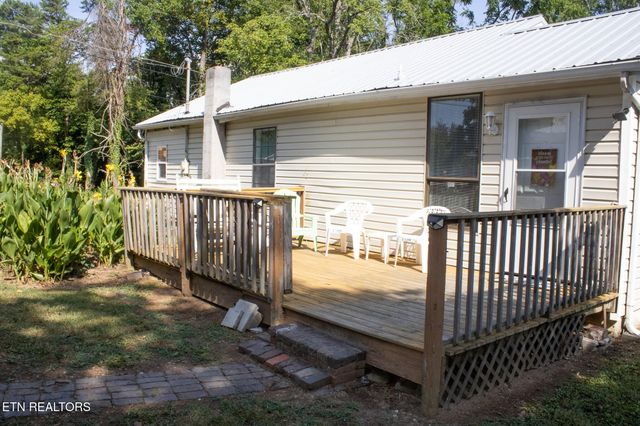 820 Wells Rd, Maryville, TN 37801