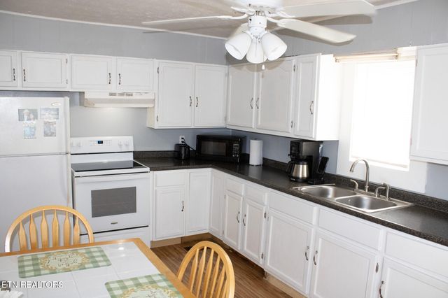 820 Wells Rd, Maryville, TN 37801